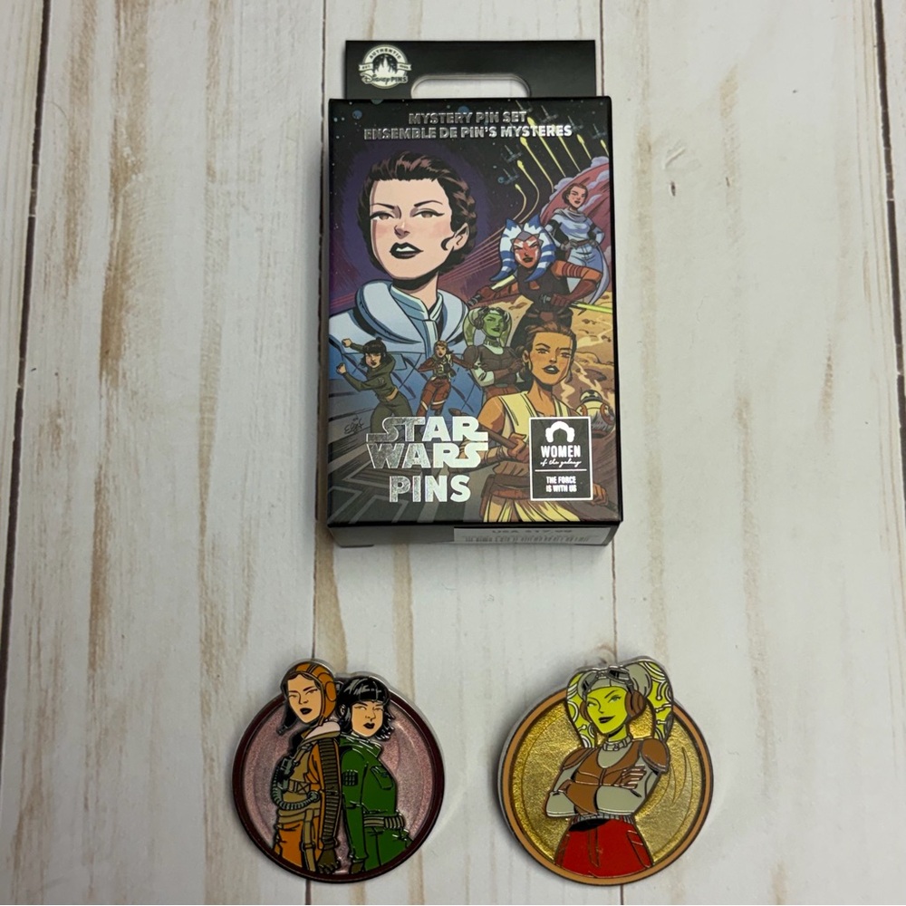 Star Wars Women Of The Galaxy Set of 2 Pins - Rose Paige Tico and Hera Syndulla